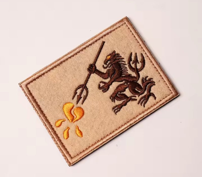 Patch Tattica "Devil & Broken Heart" – Design Ricamato